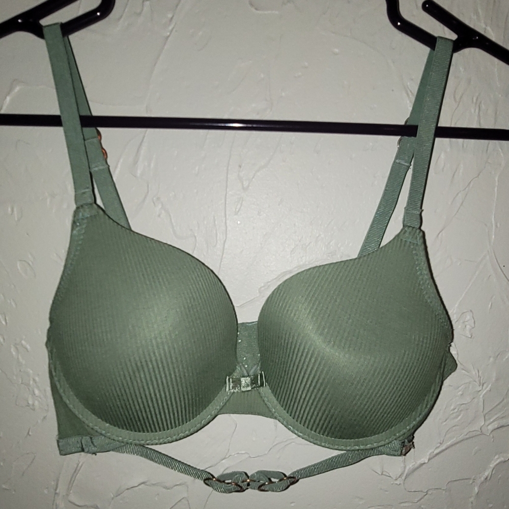 2 Rachel Roy Pushup Bras, New 34B